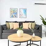Apartman Sunset - Playa Del Cura, 10 Meters To Beach, Sea View, Centrally Located, Locos