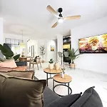 Apartman Sunset - Playa Del Cura, 10 Meters To Beach, Sea View, Centrally Located, Locos